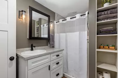 819 E Plainfield Court, Zeeland, MI 49464 - Photo 15