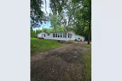 2625 Sanford Drive, Hillsdale, MI 49242 - Photo 3