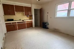 19127 Dwyer St, Detroit, MI 48234 - Photo 5
