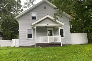 232 Pokagon St, Niles, MI 49120 - Photo 1