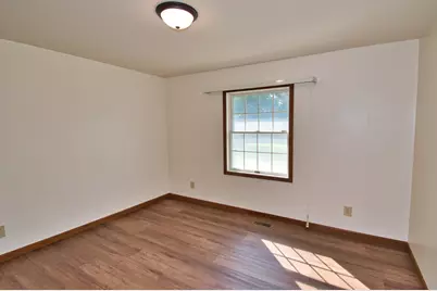 22244 Us-12, Edwardsburg, MI 49112 - Photo 37