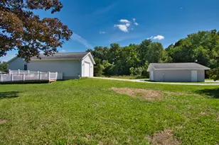 22244 US-12, Edwardsburg, MI 49112 - Photo 19