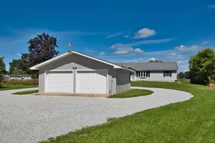 22244 US-12, Edwardsburg, MI 49112 - Photo 5
