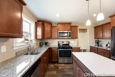 14479 Tupelo Drive, West Olive, MI 49460 - Photo 9