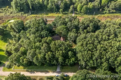 9520 Hidden Bluff Drive NE, Rockford, MI 49341 - Photo 43