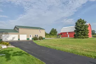 228 S Centennial Rd, Coldwater, MI 49036 - Photo 3