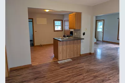 324 S East Street, Cassopolis, MI 49031 - Photo 7