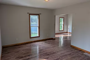 324 S East St, Cassopolis, MI 49031 - Photo 5