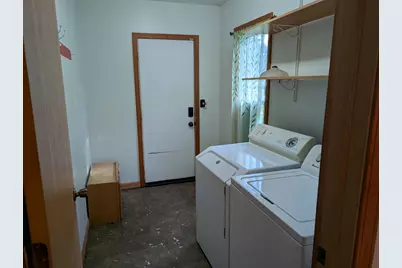 324 S East Street, Cassopolis, MI 49031 - Photo 11