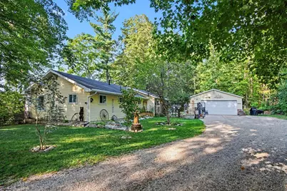 3936 Truesdale Street, Newaygo, MI 49337 - Photo 1