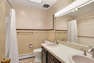 235 Oriole Dr, Battle Creek, MI 49037 - Photo 11