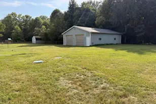 235 Oriole Dr, Battle Creek, MI 49037 - Photo 23