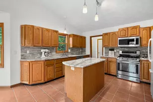 50360 29 1/2 St, Paw Paw, MI 49079 - Photo 7