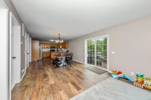 4240 E Commerce Rd, Commerce Township, MI 48382 - Photo 7