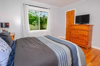 214 Cedar Street, Paw Paw, MI 49079 - Photo 15