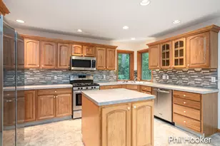 6211 Royalton Dr SE, Caledonia, MI 49316 - Photo 9