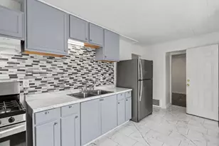 20291 Bradford St, Detroit, MI 48205 - Photo 7