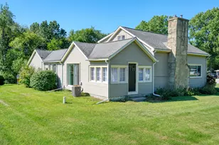 7621 Coon Hill Rd, Munith, MI 49259 - Photo 3