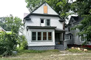 430 Park Pl, Kalamazoo, MI 49001 - Photo 1