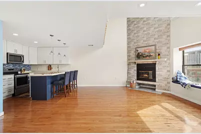 297 W Clay Avenue #404, Muskegon, MI 49440 - Photo 7