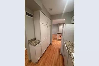 2006 Wealthy Street SE #104, Grand Rapids, MI 49506 - Photo 11