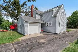 33 Pleasant Ave, Battle Creek, MI 49015 - Photo 25