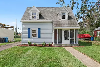 33 Pleasant Avenue, Battle Creek, MI 49015 - Photo 1