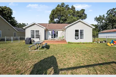338 Maple Street, Newaygo, MI 49337 - Photo 23