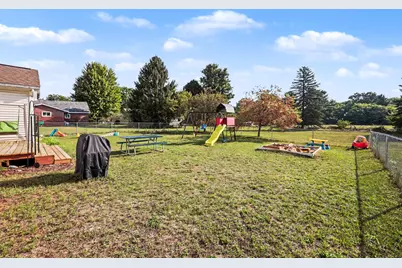 338 Maple Street, Newaygo, MI 49337 - Photo 21