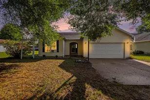 338 Maple St, Newaygo, MI 49337 - Photo 1