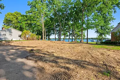2833 Woodhams Avenue, Portage, MI 49002 - Photo 3