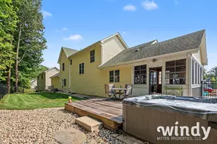 8589 Heron Ct, Watervliet, MI 49098 - Photo 41