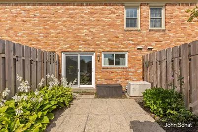 2471 Abbington Drive SE, Grand Rapids, MI 49506 - Photo 17