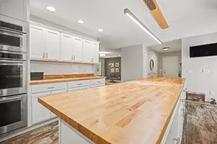 8195 Frie Ave, Kalamazoo, MI 49009 - Photo 15