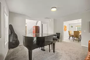 8195 Frie Ave, Kalamazoo, MI 49009 - Photo 21