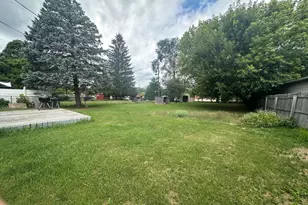 517 Clarion St, Clio, MI 48420 - Photo 37
