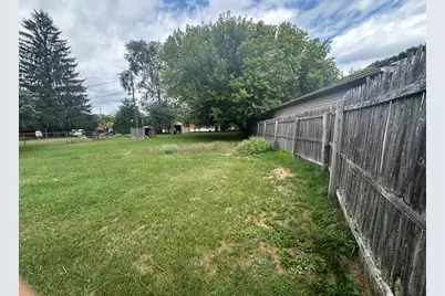 517 Clarion Street, Clio, MI 48420 - Photo 7