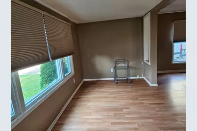 130 E Sycamore Street, Wayland, MI 49348 - Photo 3