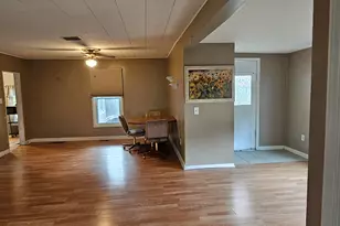 130 E Sycamore St, Wayland, MI 49348 - Photo 5