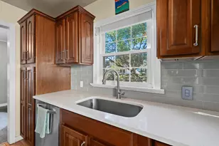 1221 Lakeway Ave, Kalamazoo, MI 49001 - Photo 13