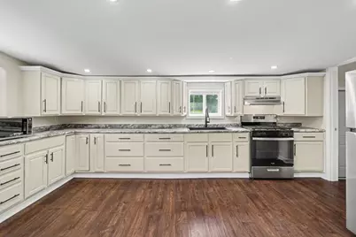 203 Roseneath Avenue, Battle Creek, MI 49037 - Photo 15