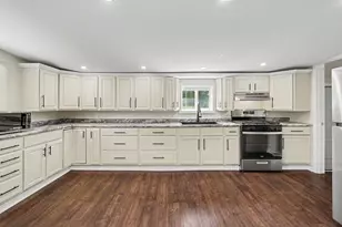 203 Roseneath Ave, Battle Creek, MI 49037 - Photo 15