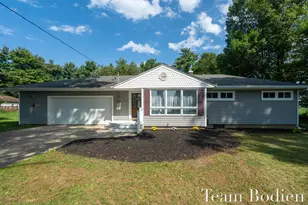 395 E Maple St, Climax, MI 49034 - Photo 1