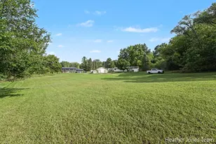 13635 14 Mile Rd NE, Greenville, MI 48838 - Photo 3