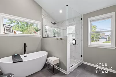3030 Cascade Road SE, East Grand Rapids, MI 49506 - Photo 17