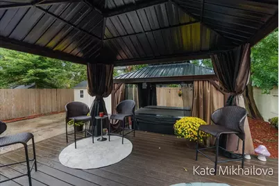 1825 Oakland Drive, Kalamazoo, MI 49008 - Photo 9