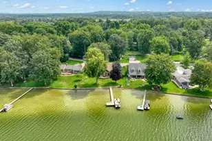 5056 Lakeshore Dr, Jackson, MI 49203 - Photo 47