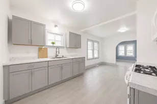 942 Ada Ave, Muskegon, MI 49442 - Photo 9