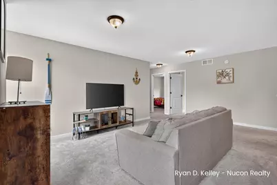 11544 Sessions Woods Drive W, Grand Rapids, MI 49534 - Photo 27