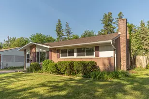 622 Rosemont Ave, Saline, MI 48176 - Photo 1